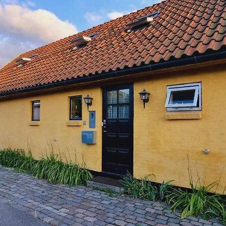 Yellow House Hostel Copenhague Exterior foto
